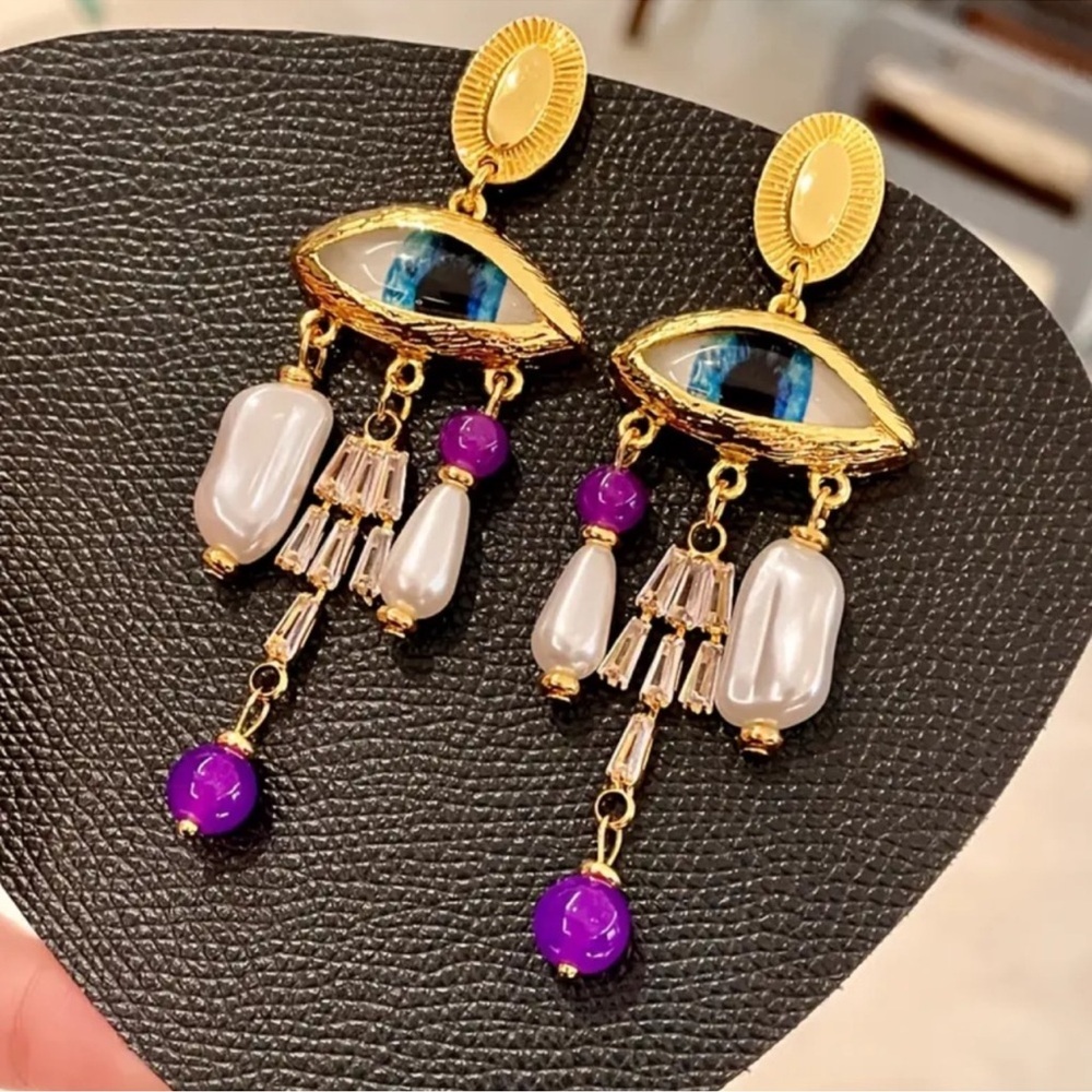 Brand NEW❗️ Vintage Evil Eye Lucky Earrings. Elegant Gaze Protective Earrings. 🧿 - Picture 2 of 5